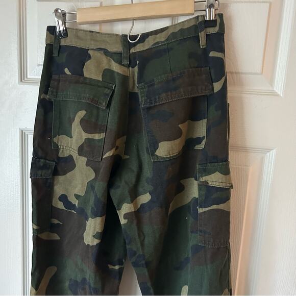 Lovers and Friends Green Camo Jogger Pants size 28 - Picture 5 of 8